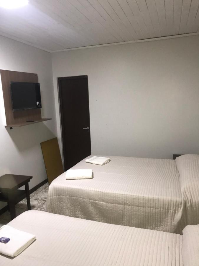 Hotel Mola Puerto Iguazú Buitenkant foto