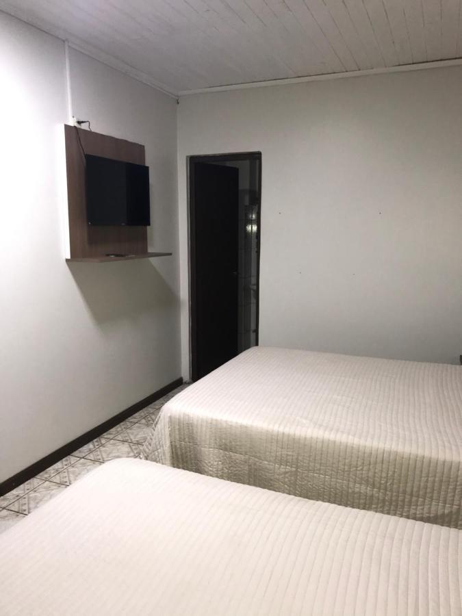 Hotel Mola Puerto Iguazú Buitenkant foto
