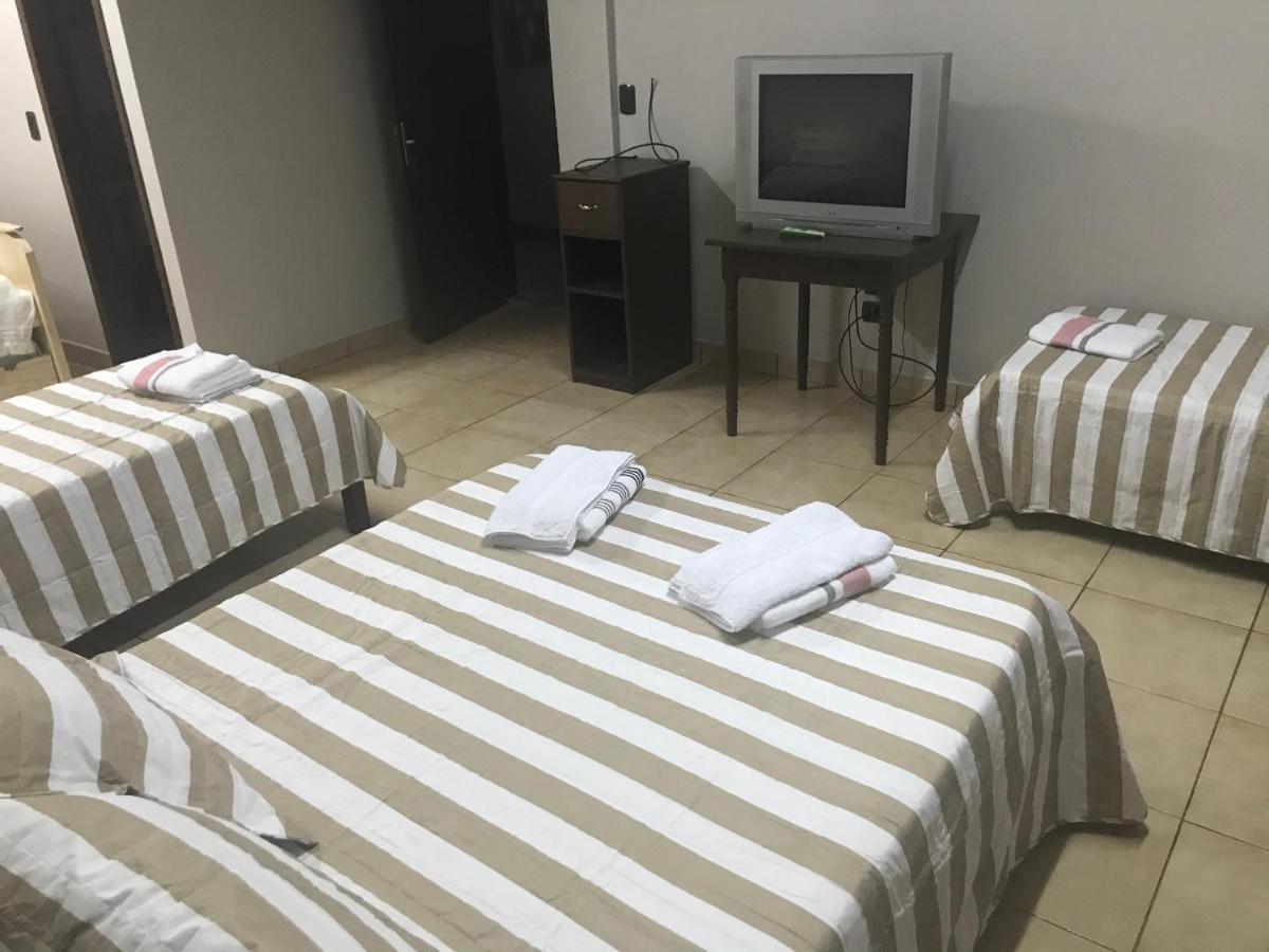 Hotel Mola Puerto Iguazú Buitenkant foto